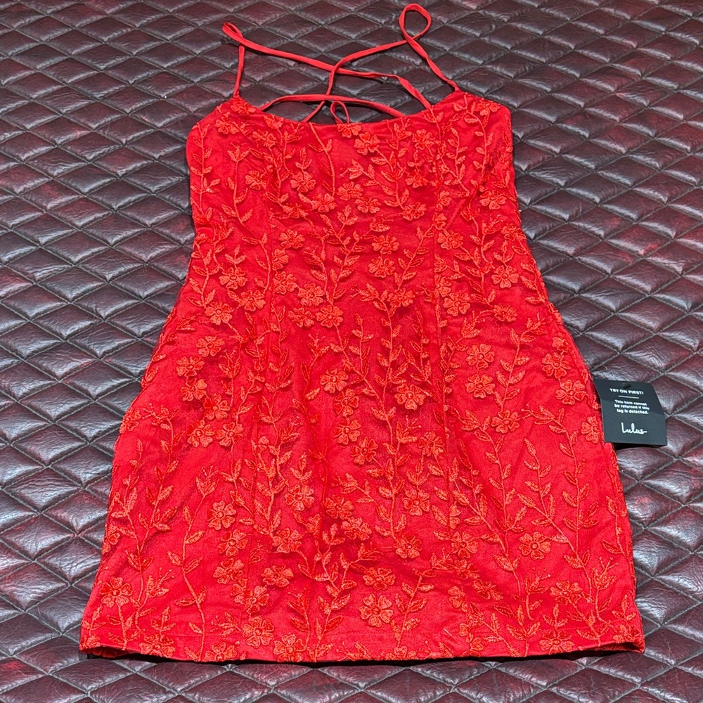 NWT Lulu's Red sweetheart mesh embroidered Lace-Up Mini Dress